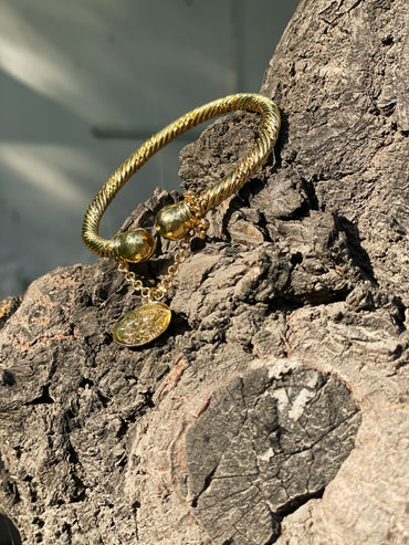 Gold twist coin cuff