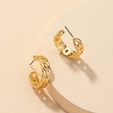 Flat twist hoops