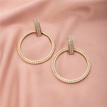 Pearl Linked Hoops
