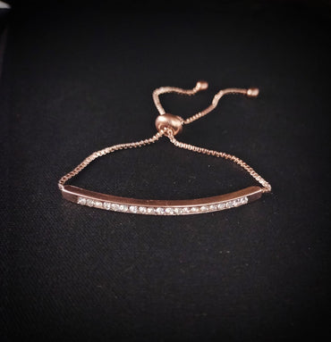 Zircon Embedded Bracelet (Rose Gold)